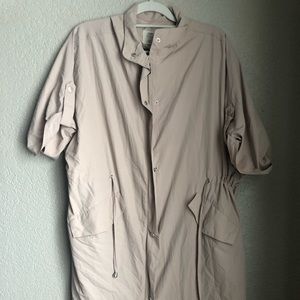 Zara- trench coat with short sleeves